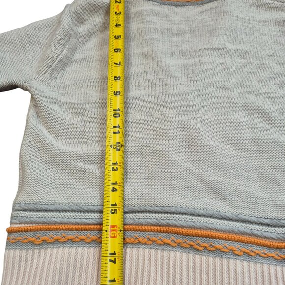 Club Monaco Cashmere blend Sweater - Picture 6 of 10